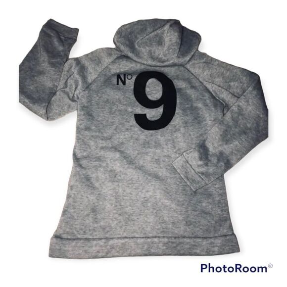 𝅺COCO number 9’hooded top​​ - Picture 2 of 2